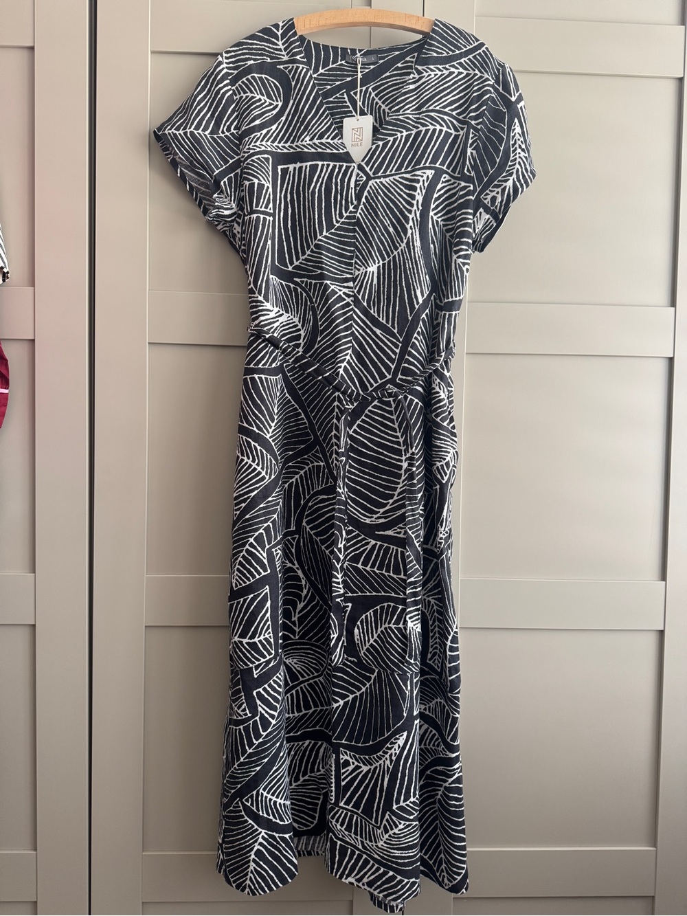 Nile Linen Dress in Neutral Print Women’s Large w/ pockets NWT Unlined
